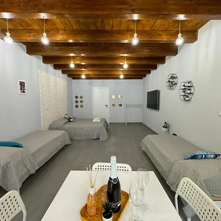 Holiday home Alfonsino House